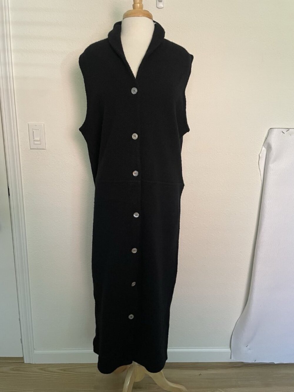 Vintage 100% Wool Button Front Sweater Dress Duster Vest Classic Black XL